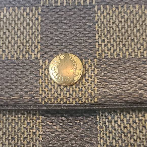 Louis Vuitton Damier Porte Feuille Sarah Long Bifold Wallet - Picture 2 of 14